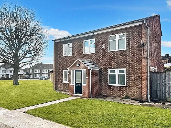 3 Bedroom Detached House To Rent In Frankpledge Road, Coventry, CV3