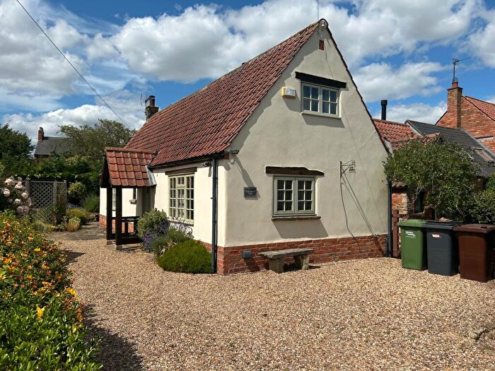 2 Bedroom Cottage For Sale In Stathern Lane, Harby, LE14