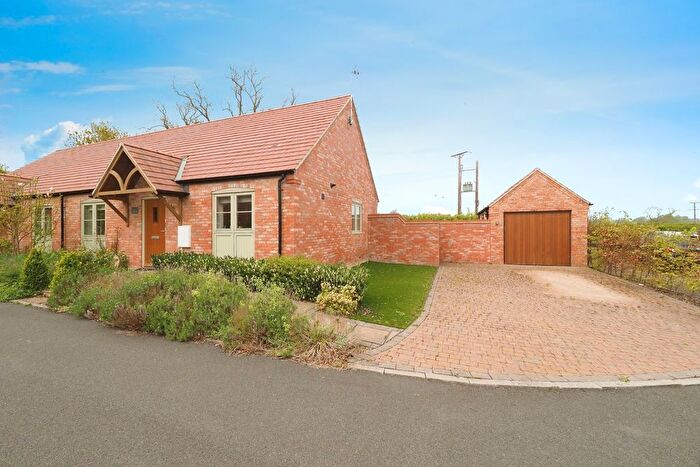 2 Bedroom Bungalow For Sale In Langdale, Thorpe Langton, Market Harborough, LE16