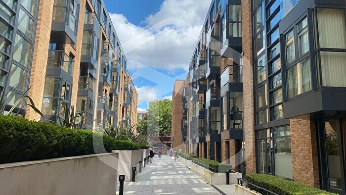 2 Bedroom Apartment To Rent In Southside, St Johns Walk, B5