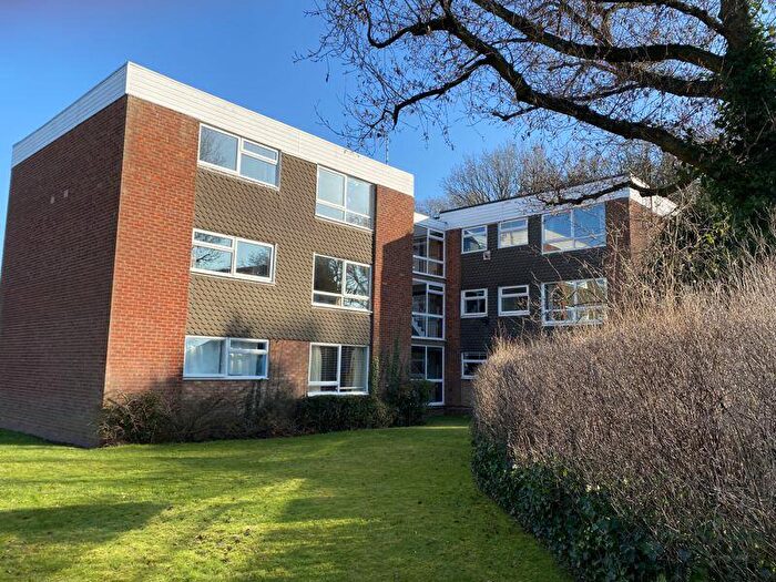 2 Bedroom Apartment To Rent In Firs Drive, Solihull, B90