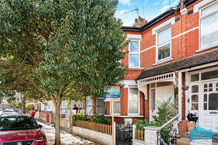 3 Bedroom Terraced House For Sale In Derby Avenue, North Finchley, London, N12