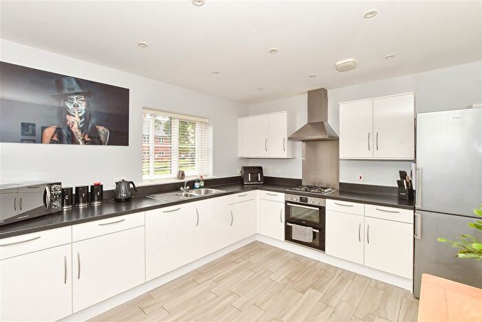 4 Bedroom Detached House For Sale In Millennium Way, Heathfield, East Sussex, TN21