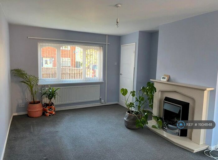 3 Bedroom Semi-Detached House To Rent In Queensland Avenue, South Shields, NE34