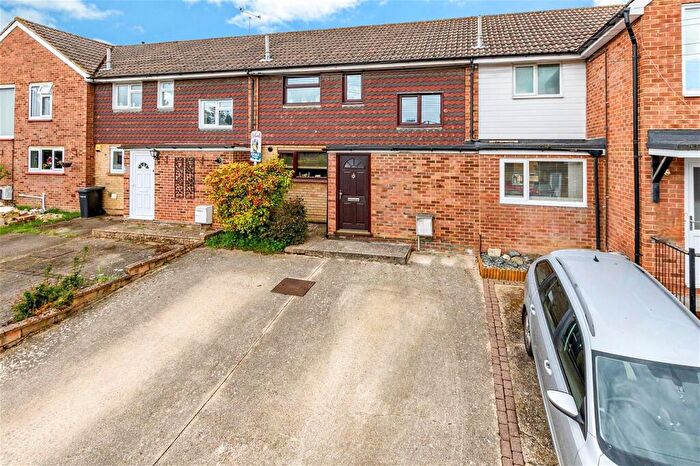2 Bedroom Terraced House For Sale In Strand Close, Meopham, Kent, DA13