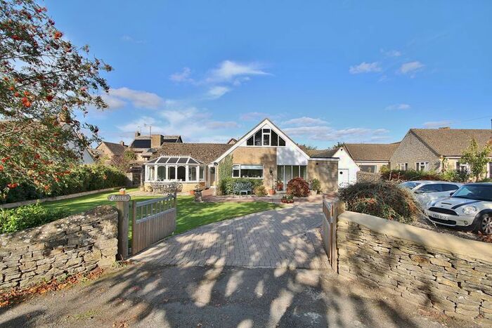 5 Bedroom Detached House For Sale In Peaks Lane, Stonesfield, Witney, OX29