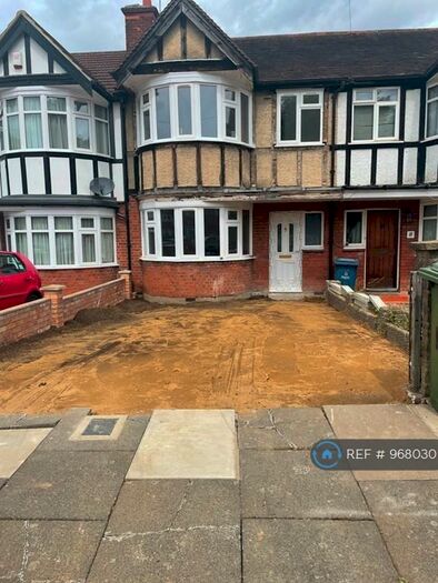 3 Bedroom Terraced House To Rent In Clitheroe Avenue, Harrow, HA2