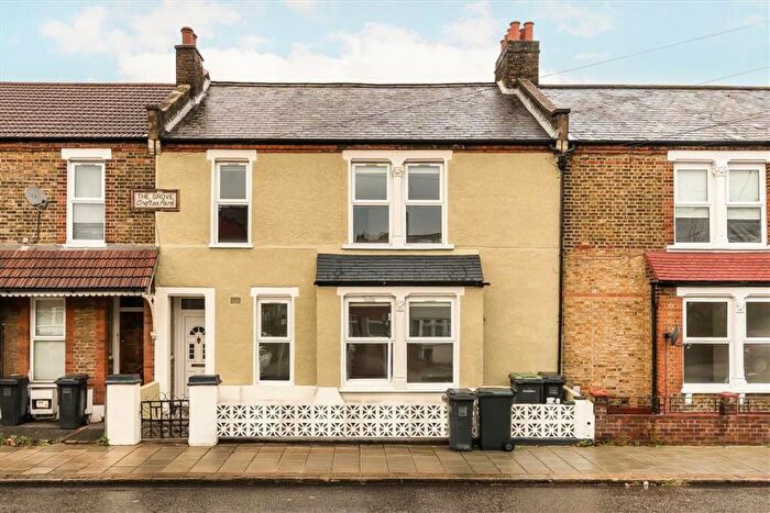4 Bedroom House For Sale In Brockley Grove, Brockley, SE4
