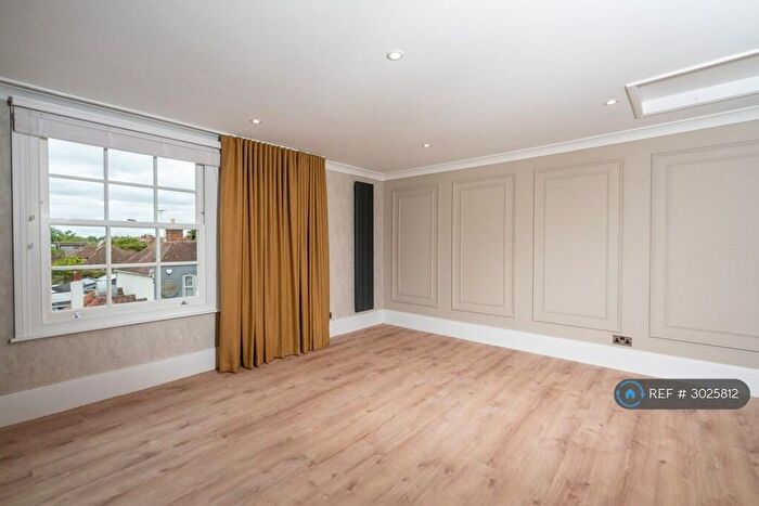 1 Bedroom Flat To Rent In Oxford Street, Whitstable, CT5