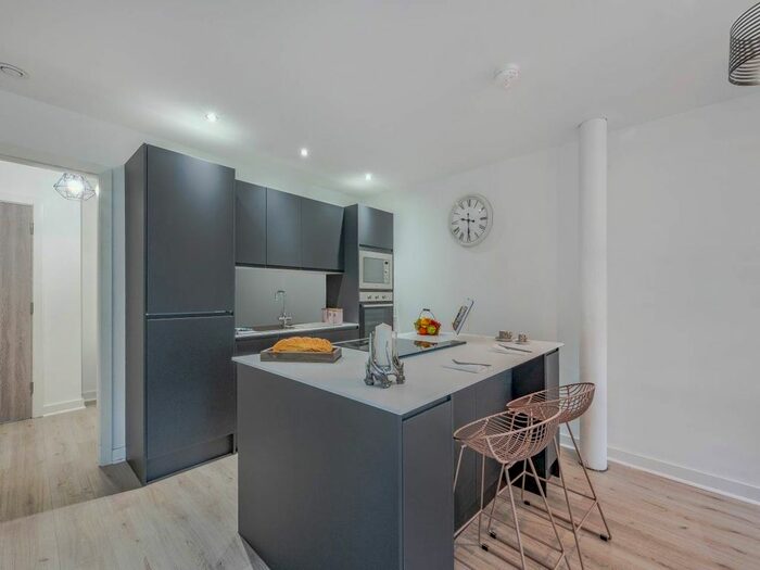 1 Bedroom Flat To Rent In Cape Street, Bradford, BD1