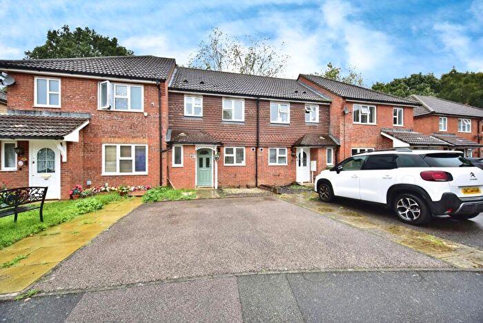 3 Bedroom Terraced House For Sale In Morris Close, Maidstone, Kent, ME17