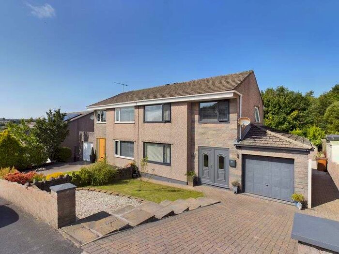 Houses for sale & to rent in CA28 8DF, Grisedale Close, Mirehouse