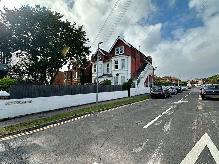 2 Bedroom Flat For Sale In Buckhurst Road, Bexhill-On-Sea, TN40