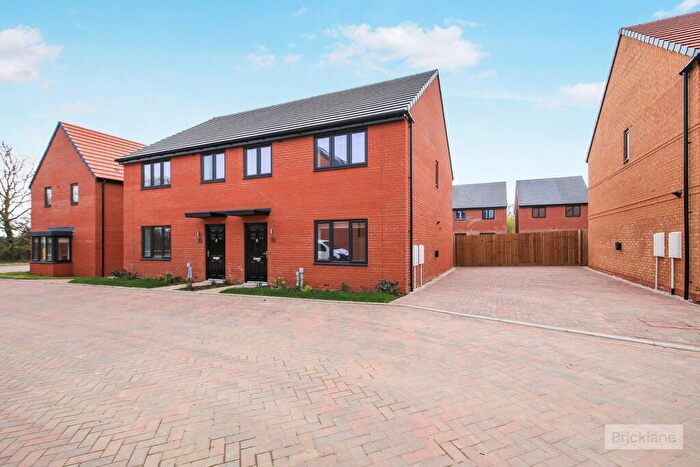 4 Bedroom House To Rent In Stonemason Way, Gunthorpe, PE4