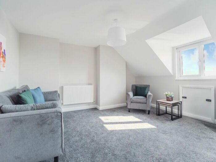 2 Bedroom Flat To Rent In Lodge Causeway, Fishponds, Bristol, BS16