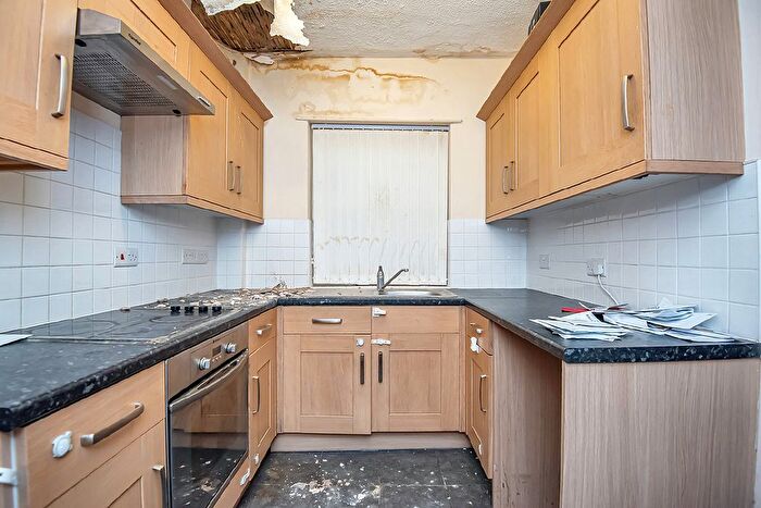 3 Bedroom End Of Terrace House For Sale In Great North Road, Woodlands, Doncaster, DN6