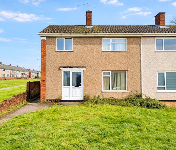 3 Bedroom Semi Detached House For Sale In Lulworth Walk, Corby, NN18