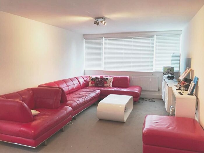 2 Bedroom Flat To Rent In Bray Road, Inglis Barracks, NW7