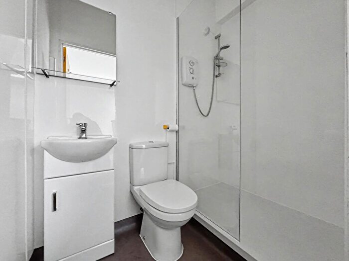 1 Bedroom House To Rent In Church Road St. George, Bristol, BS5