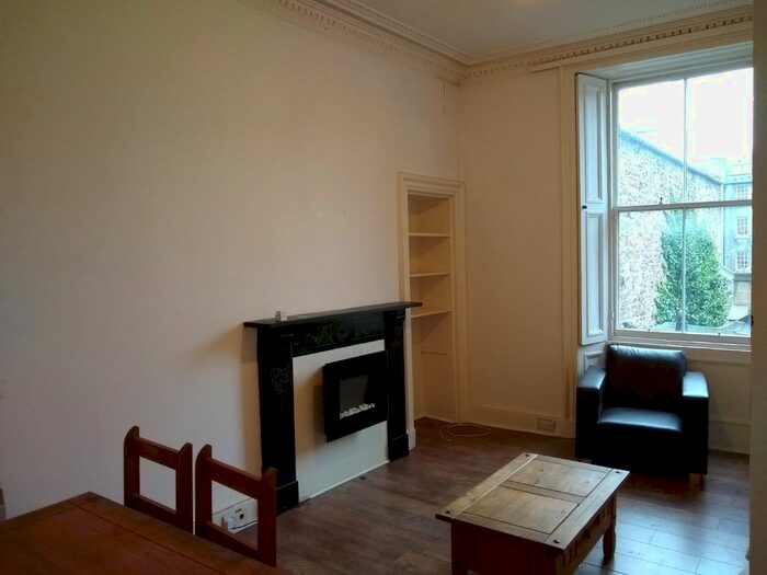 1 Bedroom Flat To Rent In West Bow, Edinburgh, Midlothian, EH1