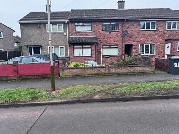 3 Bedroom Terraced House To Rent In Swinford Avenue, Leicester, LE2
