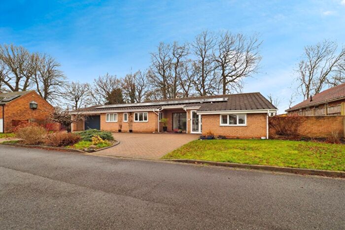 3 Bedroom Bungalow For Sale In Katherine Drive, Toton, Nottingham, Nottinghamshire, NG9