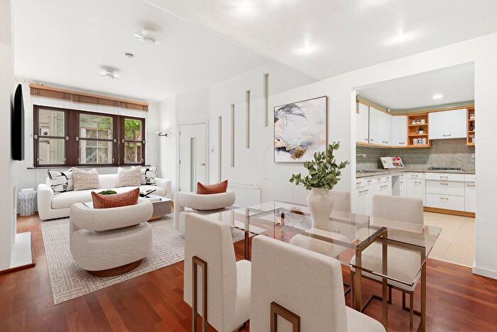 3 Bedroom Mews To Rent In Manson Mews, South Kensington, SW7