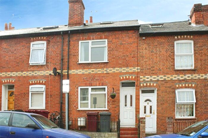2 Bedroom Terraced House To Rent In Sherman Road, Reading, Berkshire, RG1