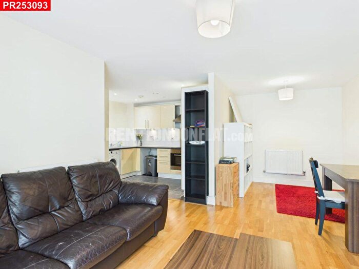 1 Bedroom Flat To Rent In Isle Of Dogs – Bedroom Flat, E14