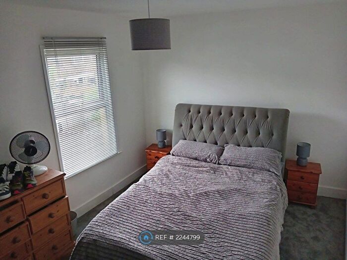 2 Bedroom End Of Terrace House To Rent In Seaview Terrace, Queenborough, ME11