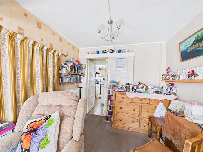 3 Bedroom Terraced House For Sale In Church Street, Louth, LN11