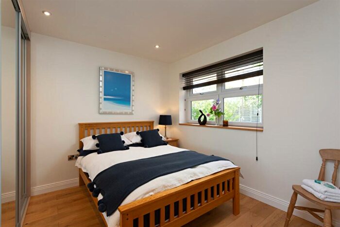 4 Bedroom Detached House For Sale In Balk Lane, Arnold, HU11