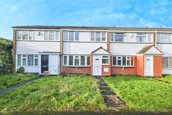 3 Bedroom Terraced House For Sale In Arderne Drive, Birmingham, B37