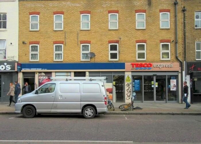 3 Bedroom Flat To Rent In Bethnal Green Road, Bethnal Green, E2