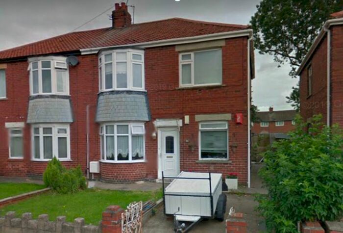 2 Bedroom Flat To Rent In Laing Grove, Wallsend NE28
