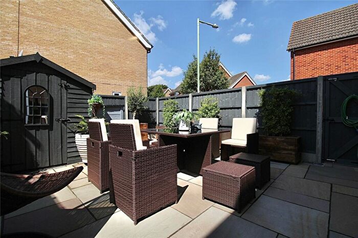 3 Bedroom End Of Terrace House For Sale In Cormorant Drive, Stowmarket, Suffolk, IP14