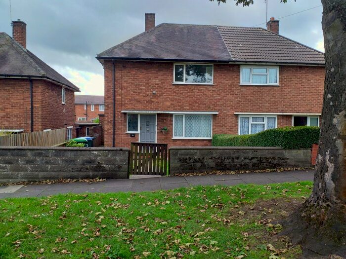 2 Bedroom Semi-Detached House To Rent In Greenfield Road, Birmingham, B43