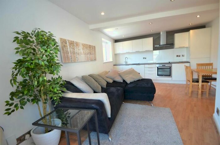 1 Bedroom Flat To Rent In Park View Court, Bath Street, Nottingham, NG1