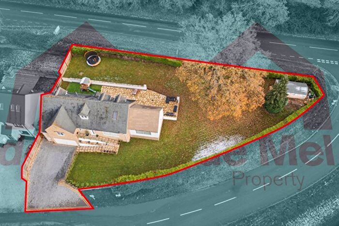 4 Bedroom Detached House For Sale In Old Road, Southam, Cheltenham, GL52