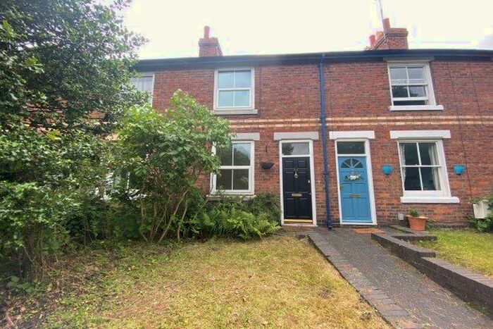 2 Bedroom Property To Rent In Chesterfield Road, Lichfield, WS13