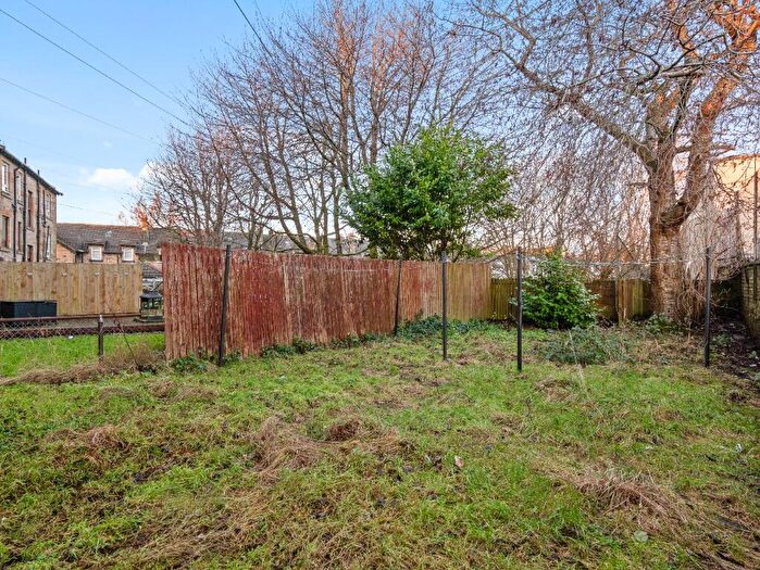 1 Bedroom Flat To Rent In Eastwood Crescent, Thornliebank, East Renfrewshire, G46