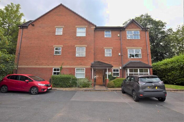 2 Bedroom Flat To Rent In Palatine Road, West Didsbury, Didsbury, Manchester, M20