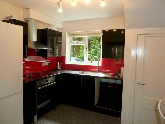 2 Bedroom Ground Maisonette To Rent In Heron Court, Bishops Stortford, Herts, CM23