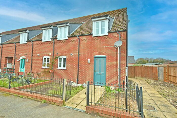 1 Bedroom Terraced House For Sale In Chapel Court, Sutton Bridge, PE12