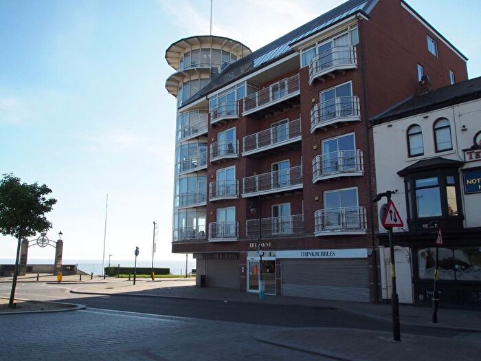 2 Bedroom Flat For Sale In The Point, Sea View Street, Cleethorpes, DN35