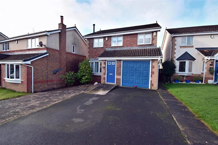 4 Bedroom Detached House For Sale In Dean Park, Ferryhill, DL17