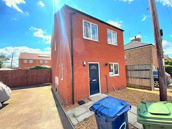 3 Bedroom Detached House To Rent In New Drove, Wisbech, PE13