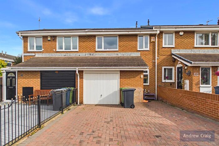 3 Bedroom Terraced House For Sale In Sunningdale, South Shields, NE33