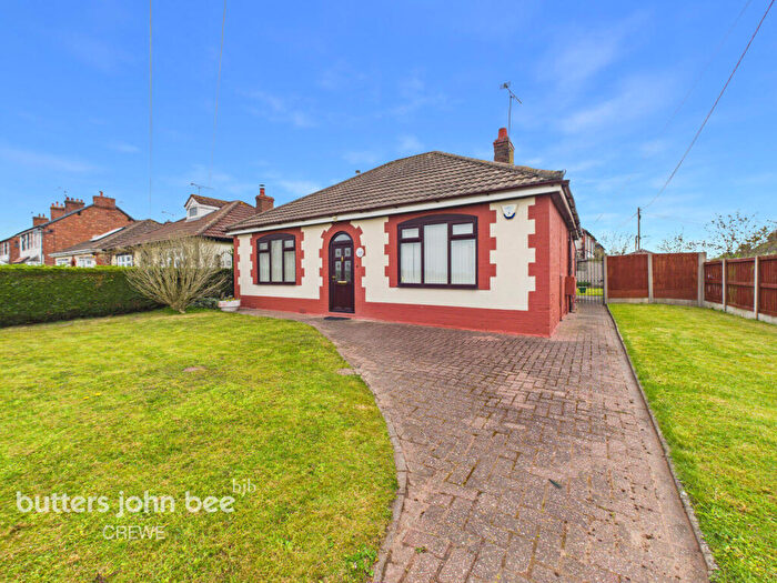 2 Bedroom Detached Bungalow For Sale In Weston Lane, Crewe, CW2
