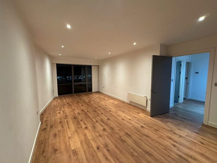 2 Bedroom Property To Rent In Princes Parade, Liverpool, L3